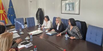 Farmacistët si shtyllë kyçe në sistemin shëndetësor: U mbajt takim pune në Qeverinë e RMV